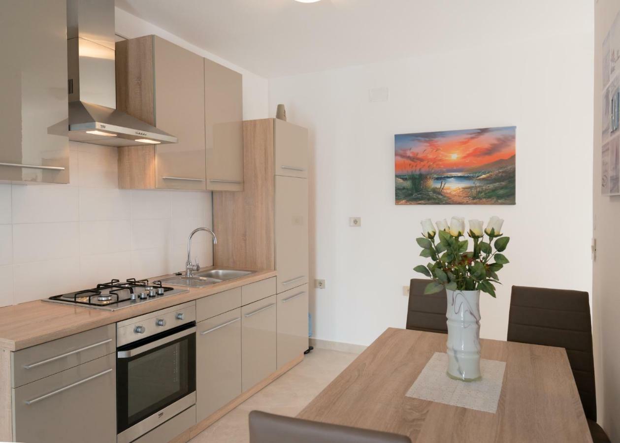 Apartments Alma 克尔维尼维赫 外观 照片